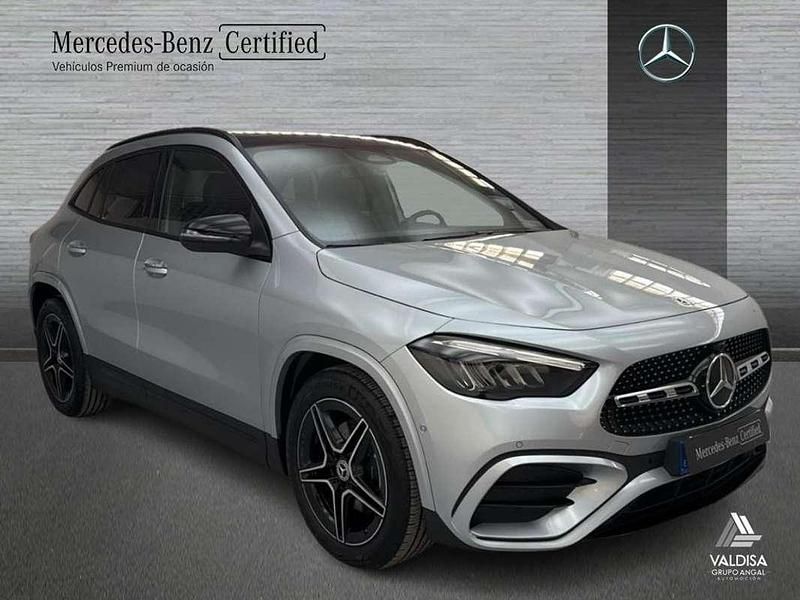 Usado Mercedes GLA200 150 CV (110 kW) 2025 SUV