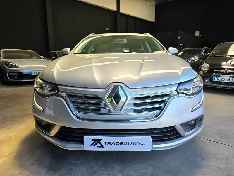 Usado Renault Talisman Zen 160 CV (117 kW) 2019 Gris / plata Familiar