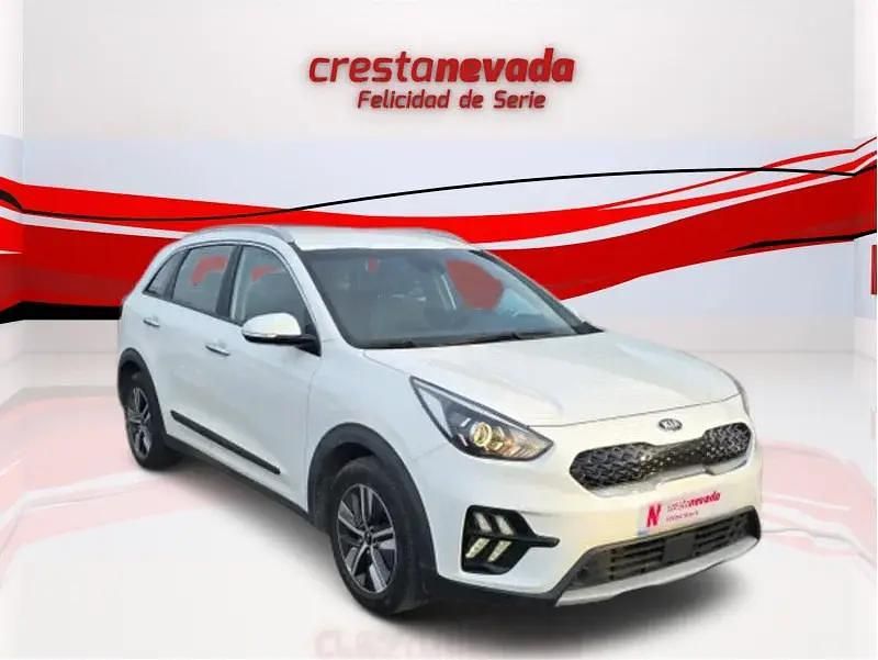 Usado Kia Niro 140 CV (102 kW) 2021 Blanco SUV