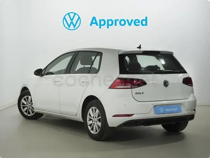 Usado VW Golf VII Edition 116 CV (85 kW) 2020 Blanco Berlina