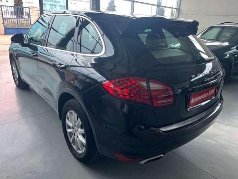 Usado Porsche Cayenne Platinum Edition 245 CV (180 kW) 2013 Negro SUV