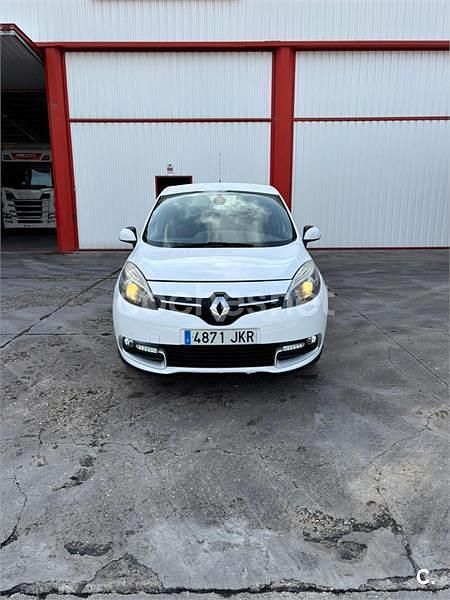 Blanco Usado 2015 Renault Scénic III LIMITED Monovolumen | 7800 € (Un poco caro) - Imagen 1/2