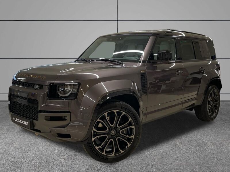 Gris Nuevo 2024 Land Rover Defender SUV | 209.748 € - Imagen 1/4