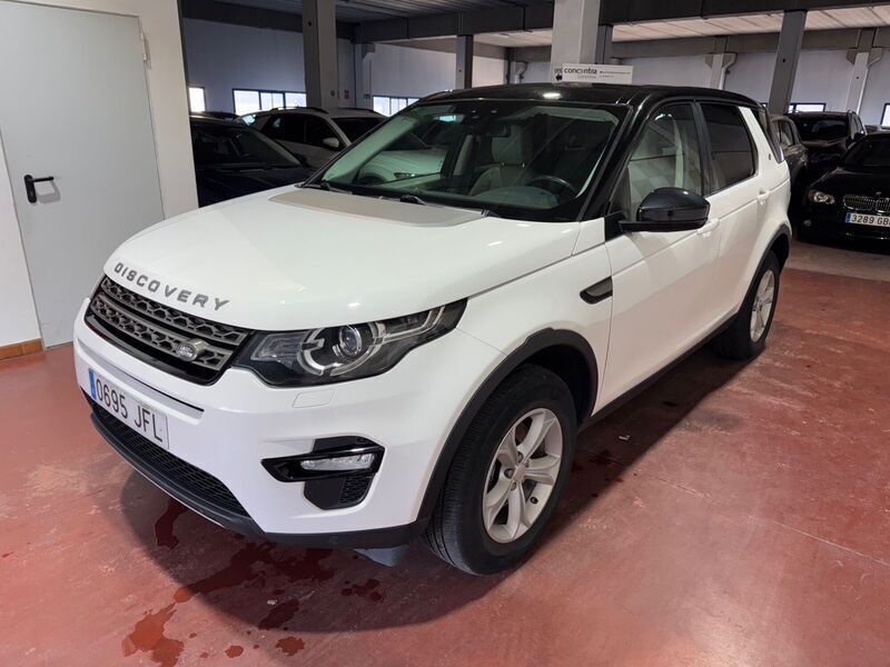 Usado Land Rover Discovery Sport HSE Luxury 190 CV (139 kW) 2015 Blanco SUV