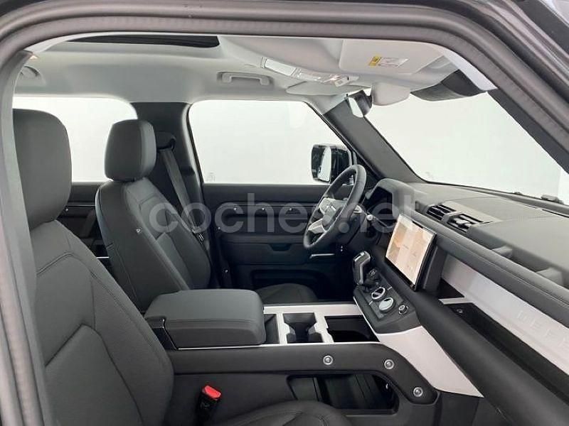 Usado Land Rover Defender S 249 CV (183 kW) 2025 Gris / plata SUV
