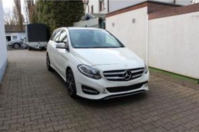 Usado Mercedes B220 Executive 170 CV (125 kW) 2017 Monovolumen