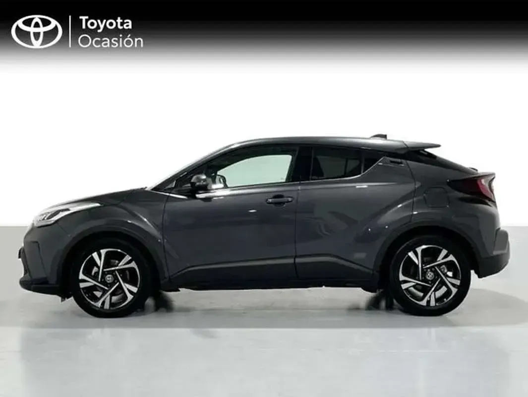 Usado Toyota C-HR Advance 122 CV (89 kW) 2022 Gris SUV