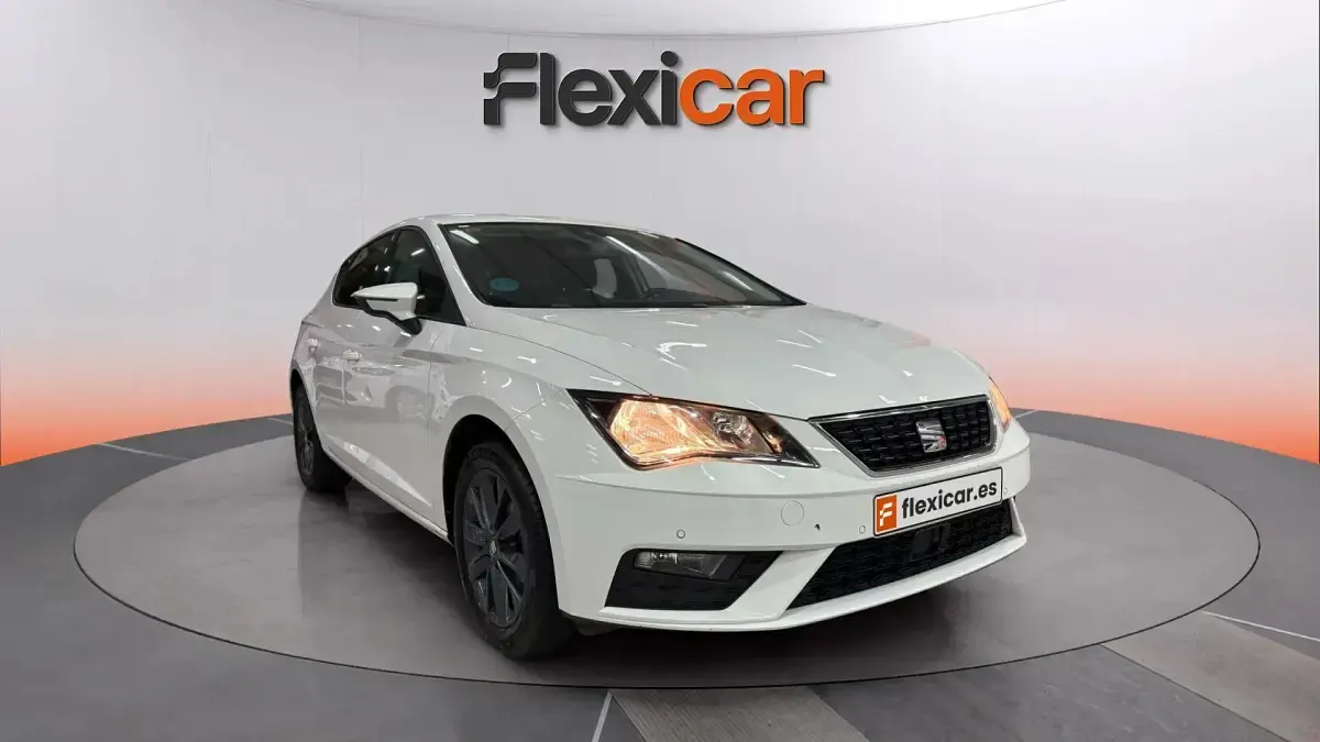 Usado Seat Leon Style 130 CV (95 kW) 2019 Berlina