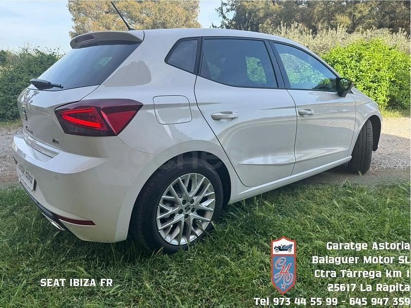 Usado Seat Ibiza FR 115 CV (84 kW) 2025 Blanco Utilitario