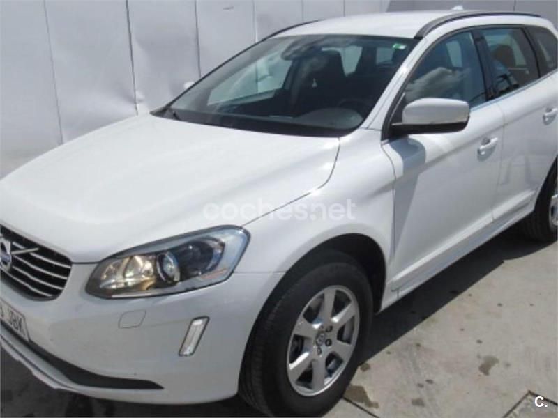 Blanco Usado 2014 Volvo XC60 Momentum SUV | 8500 € - Imagen 1/4