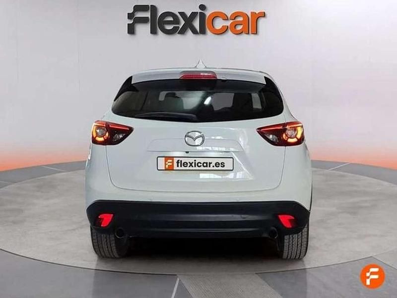 Usado Mazda CX-5 165 CV (121 kW) 2017 Blanco SUV