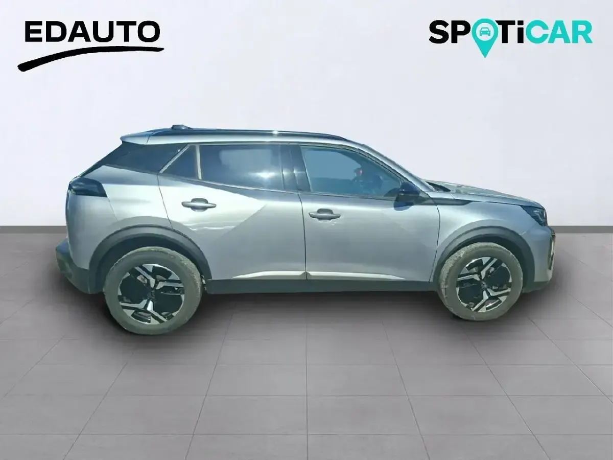 Usado Peugeot 2008 Allure 100 CV (73 kW) 2024 Gris SUV