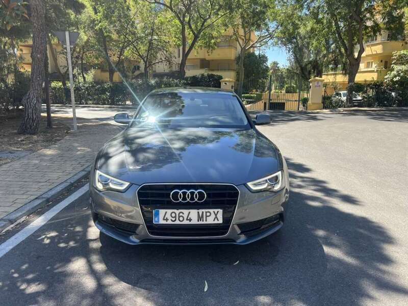 Usado Audi A5 Sportback Advanced 170 CV (125 kW) 2015 Gris Utilitario