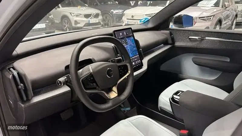 Usado Volvo EX30 Ultra 200 kW (272 CV) 2024 Azul SUV