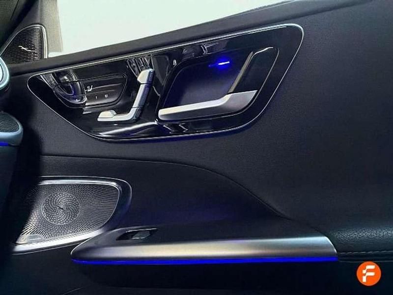 Usado Mercedes C220 200 CV (147 kW) 2021 Negro Berlina