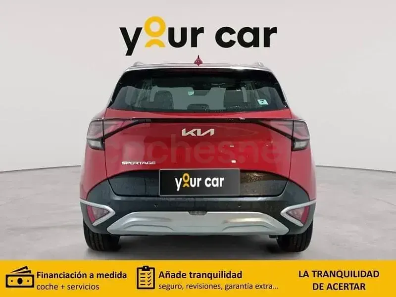 Usado Kia Sportage 136 CV (100 kW) 2024 Rojo SUV