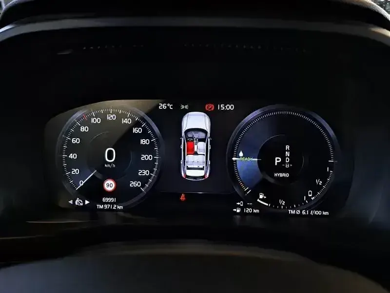 Usado Volvo XC40 Inscription 262 CV (192 kW) 2021 Gris SUV