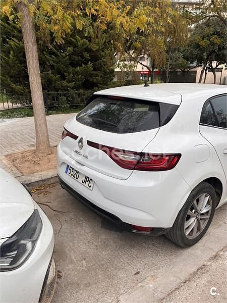 Usado Renault Mégane IV Zen 130 CV (95 kW) 2016 Blanco Berlina