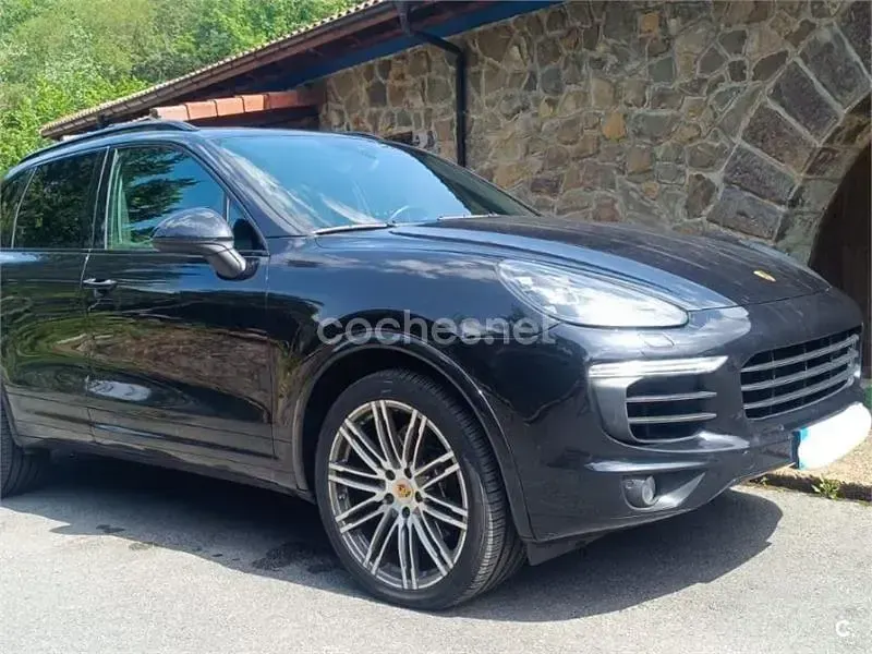 Usado Porsche Cayenne Platinum Edition 262 CV (192 kW) 2016 Negro SUV