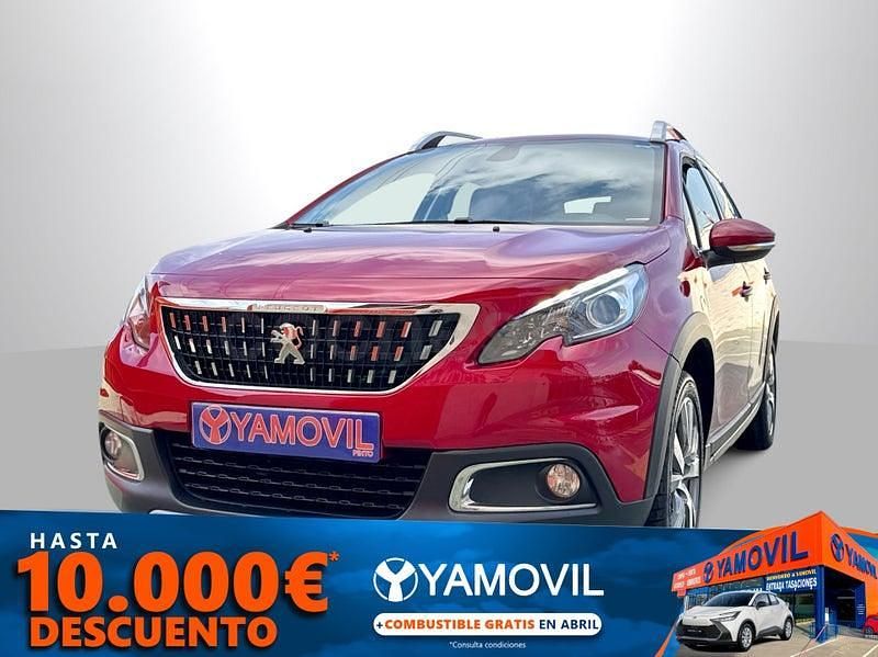 Usado Peugeot 2008 Allure 100 CV (73 kW) 2018 Rojo SUV