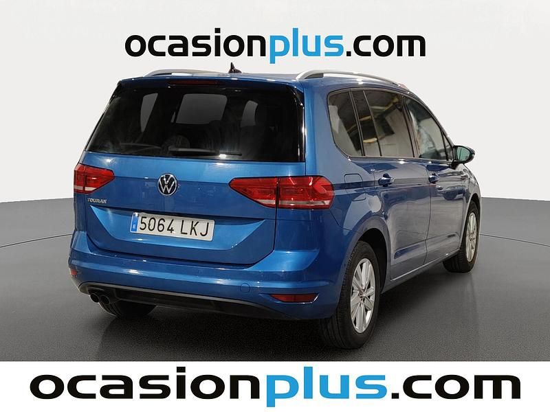 Usado VW Touran Advance 150 CV (110 kW) 2020 Azul Monovolumen