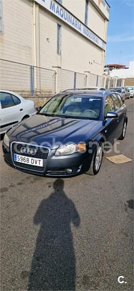 Usado Audi A4 140 CV (102 kW) 2006 Gris / plata Familiar