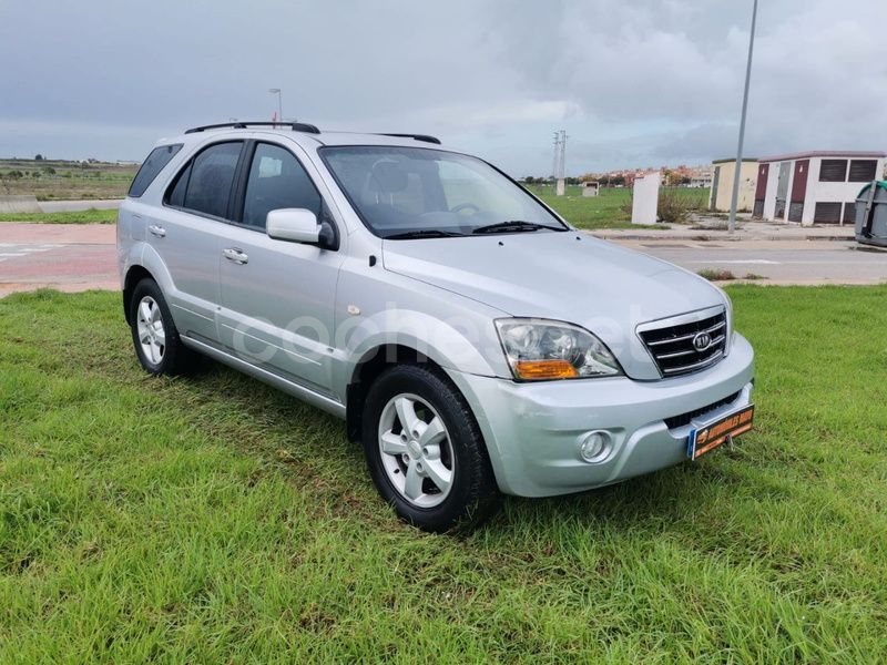 Gris / plata Usado 2007 Kia Sorento SUV | 7499 € (Precio justo) - Imagen 1/4