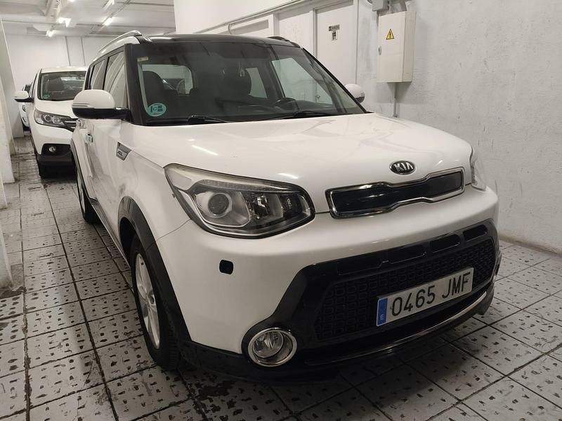 Usado Kia Soul 136 CV (100 kW) 2016 Blanco SUV
