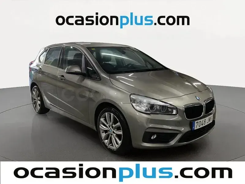 Usado BMW 218 150 CV (110 kW) 2016 Gris / plata Familiar