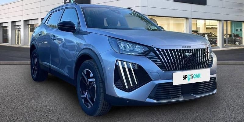 Usado Peugeot 2008 Allure 102 CV (75 kW) 2025 Gris SUV