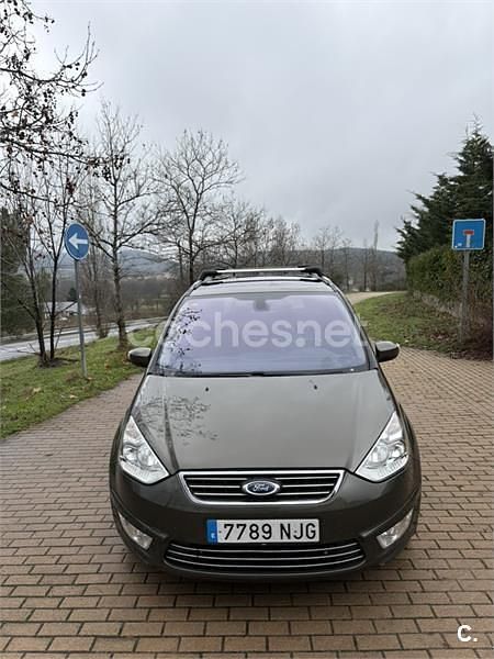 Usado Ford Galaxy Titanium 140 CV (102 kW) 2012 Beige Monovolumen