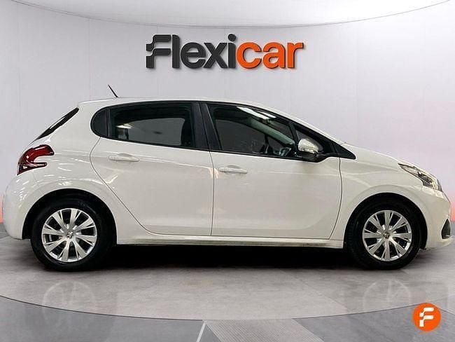 Usado Peugeot 208 Active 99 CV (72 kW) 2019 Blanco Utilitario