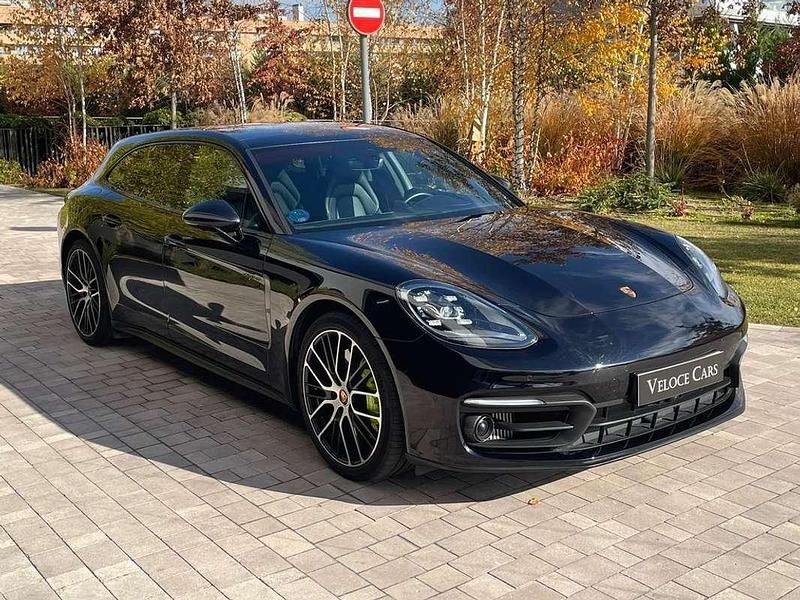 Begagnad Porsche Panamera Platinum Edition 462 HK (339 kW) 2021 Svart Kombi