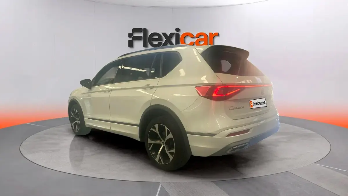 Usado Seat Tarraco FR 200 CV (147 kW) 2022 Blanco SUV