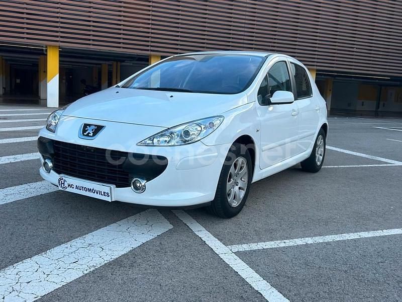 Blanco Usado 2005 Peugeot 307 Berlina | 3900 € (Precio justo) - Imagen 1/4