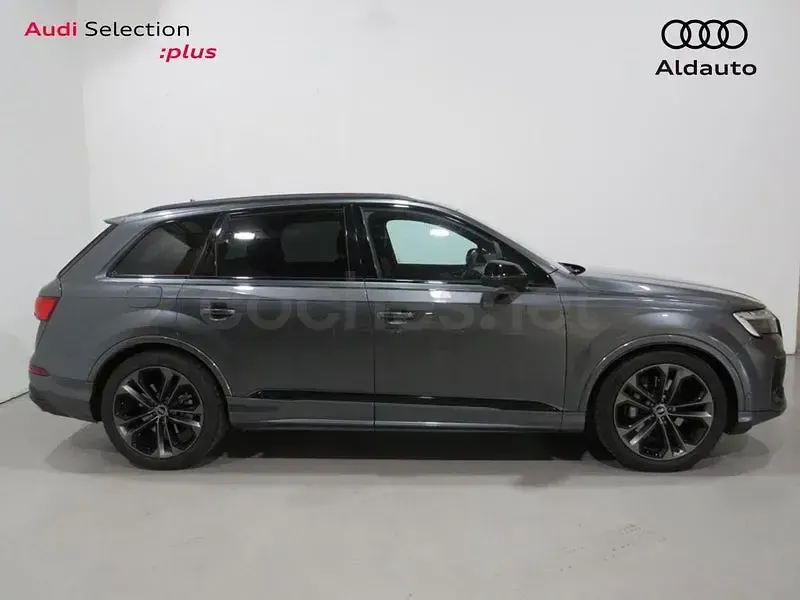 Usado Audi Q7 286 CV (210 kW) 2025 Gris SUV
