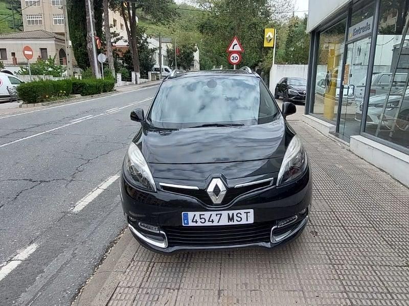 Usado Renault Grand Scénic III Dynamique 110 CV (80 kW) 2013 Negro Monovolumen