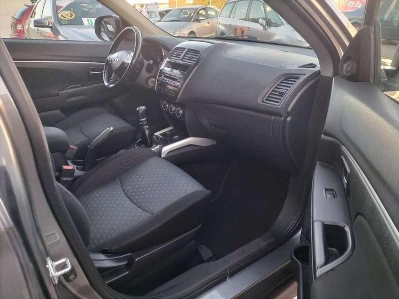 Usado Mitsubishi ASX Motion 117 CV (86 kW) 2012 Gris SUV