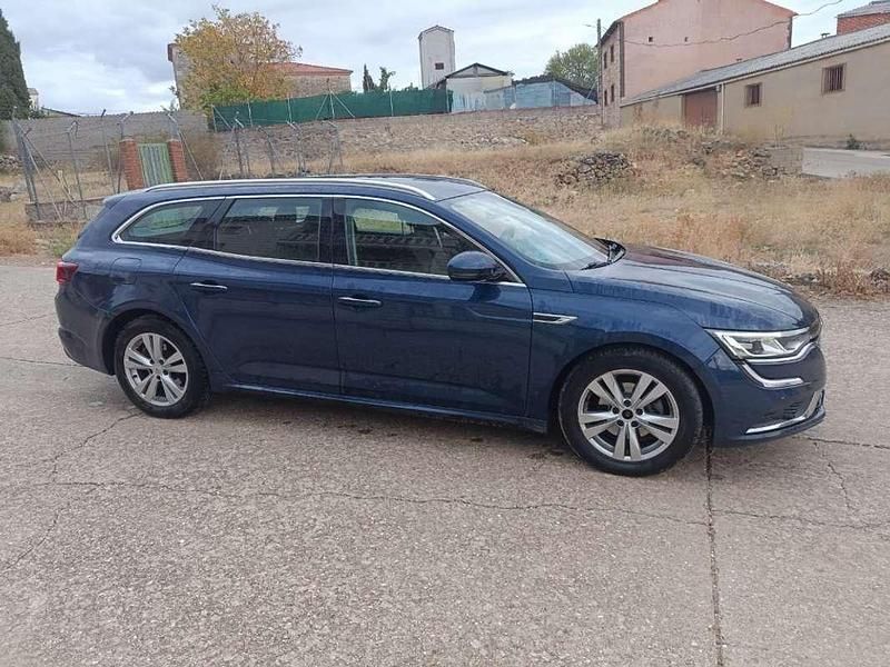 Azul Usado 2017 Renault Talisman Intens Berlina | 12.000 € (Precio justo) - Imagen 1/4