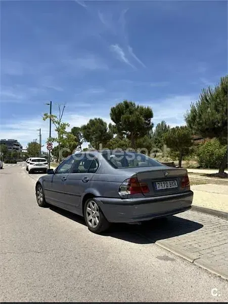 Usado BMW 320 136 CV (100 kW) 2002 Azul Berlina