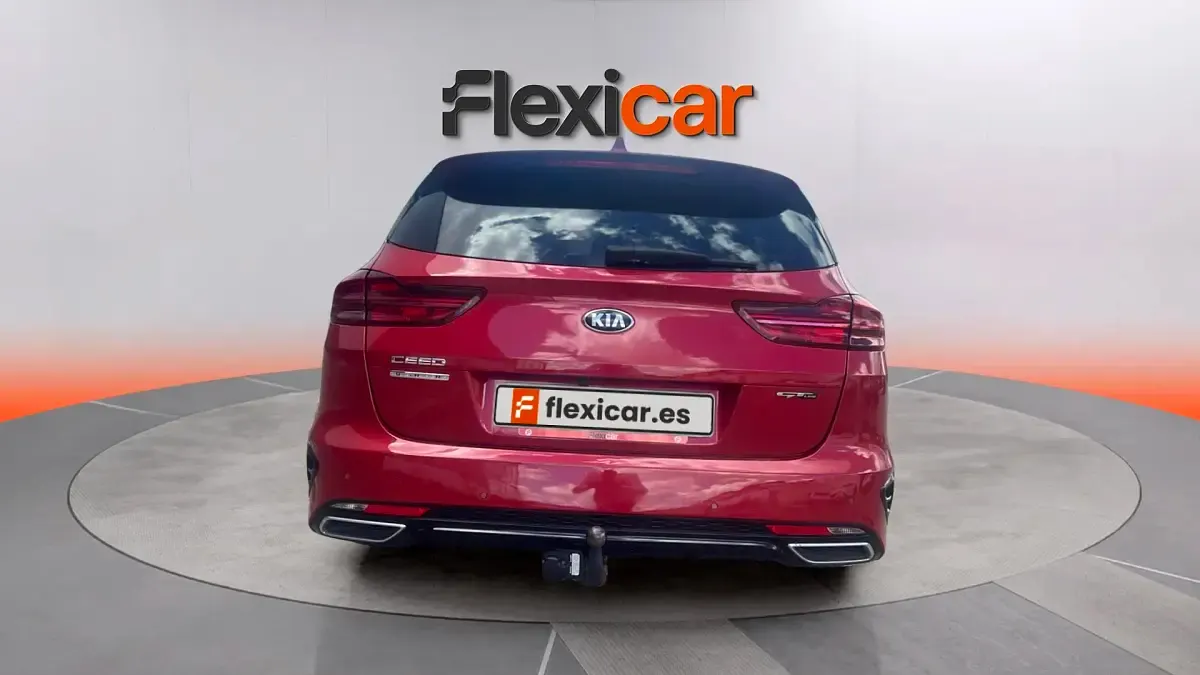 Usado Kia Ceed 115 CV (84 kW) 2021 Rojo Utilitario