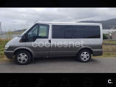 Gris / plata Usado 2001 Ford Transit Familiar | 8600 € - Imagen 1/4
