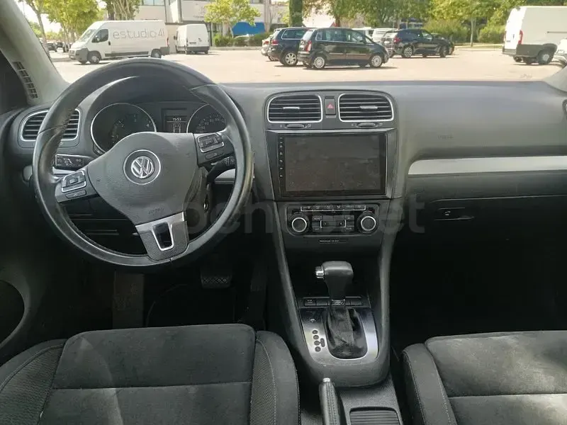 Usado VW Golf VI Highline 140 CV (102 kW) 2009 Gris / plata Berlina