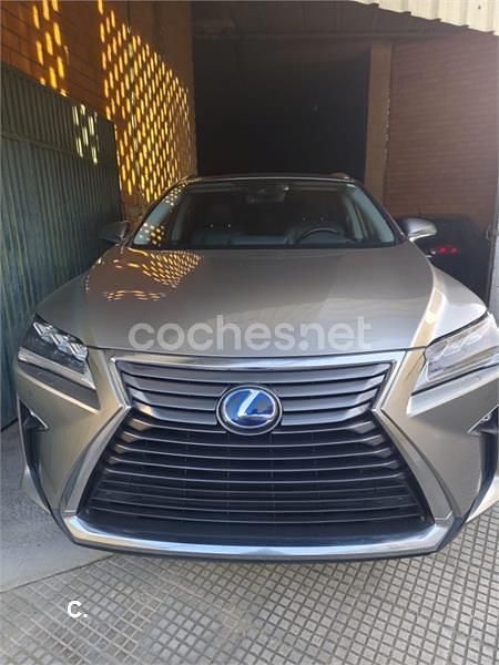 Usado Lexus RX450hL Executive Line 313 CV (230 kW) 2020 Gris / plata SUV