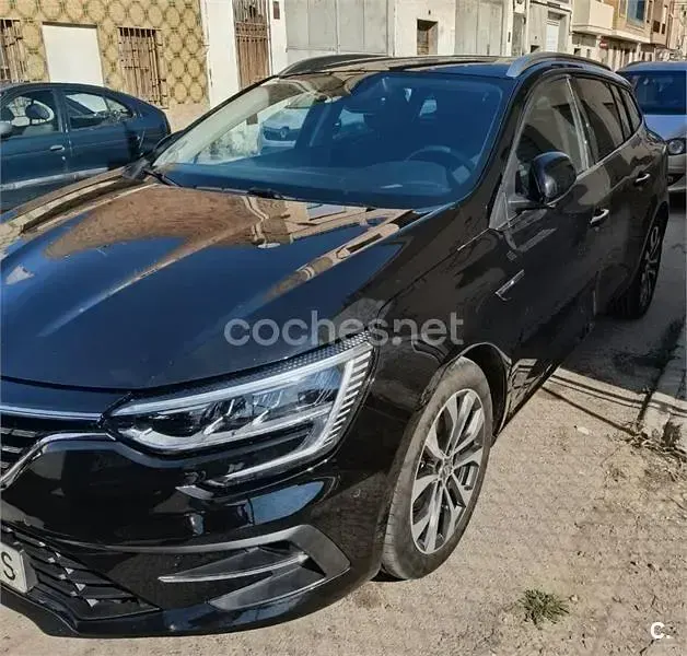 Usado Renault Mégane GrandTour Techno 140 CV (102 kW) 2024 Negro Familiar