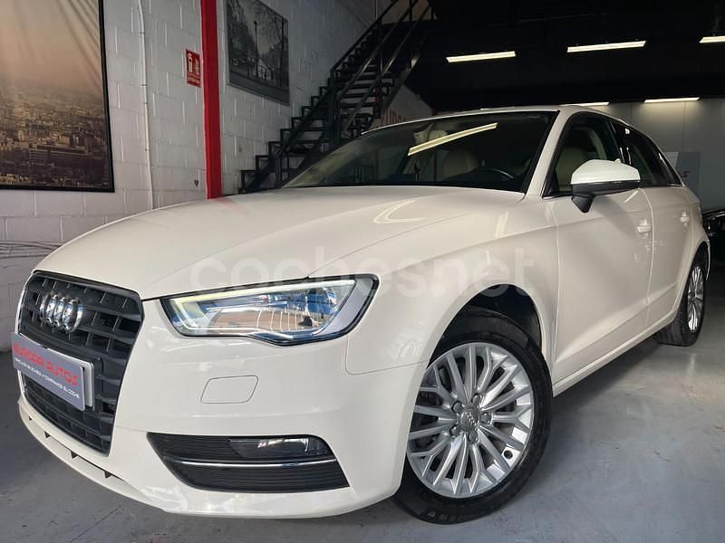 Blanco Usado 2013 Audi A3 Sportback Ambition Berlina | 10.990 € (Super precio) - Imagen 1/4