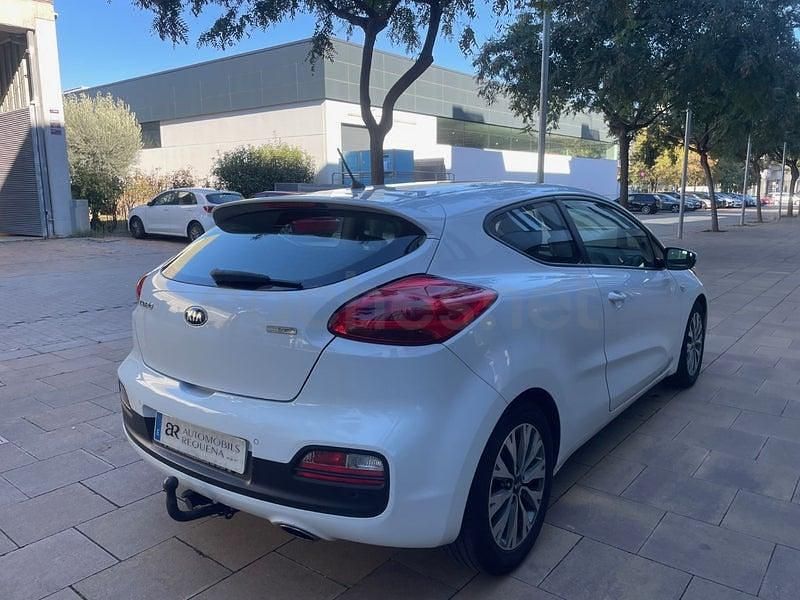 Usado Kia ProCeed 120 CV (88 kW) 2016 Blanco Utilitario