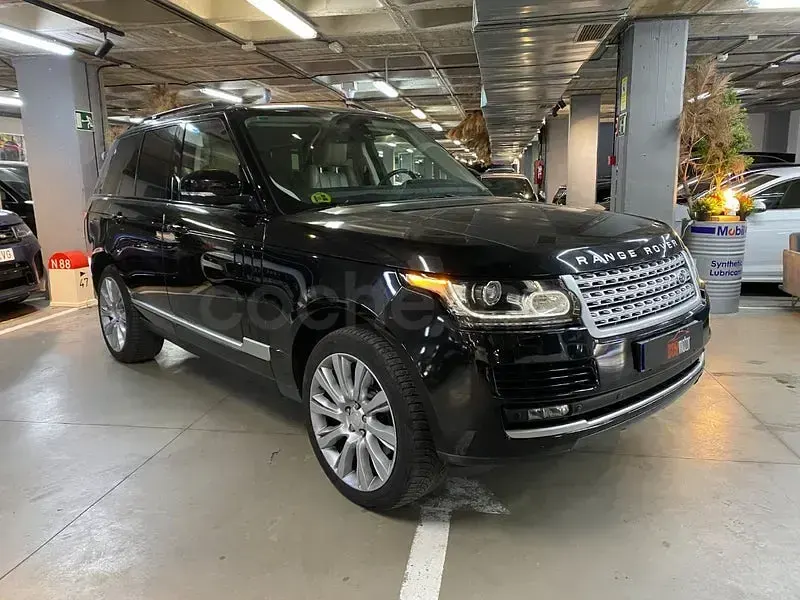 Usado Land Rover Range Rover Vogue 258 CV (189 kW) 2016 Negro SUV