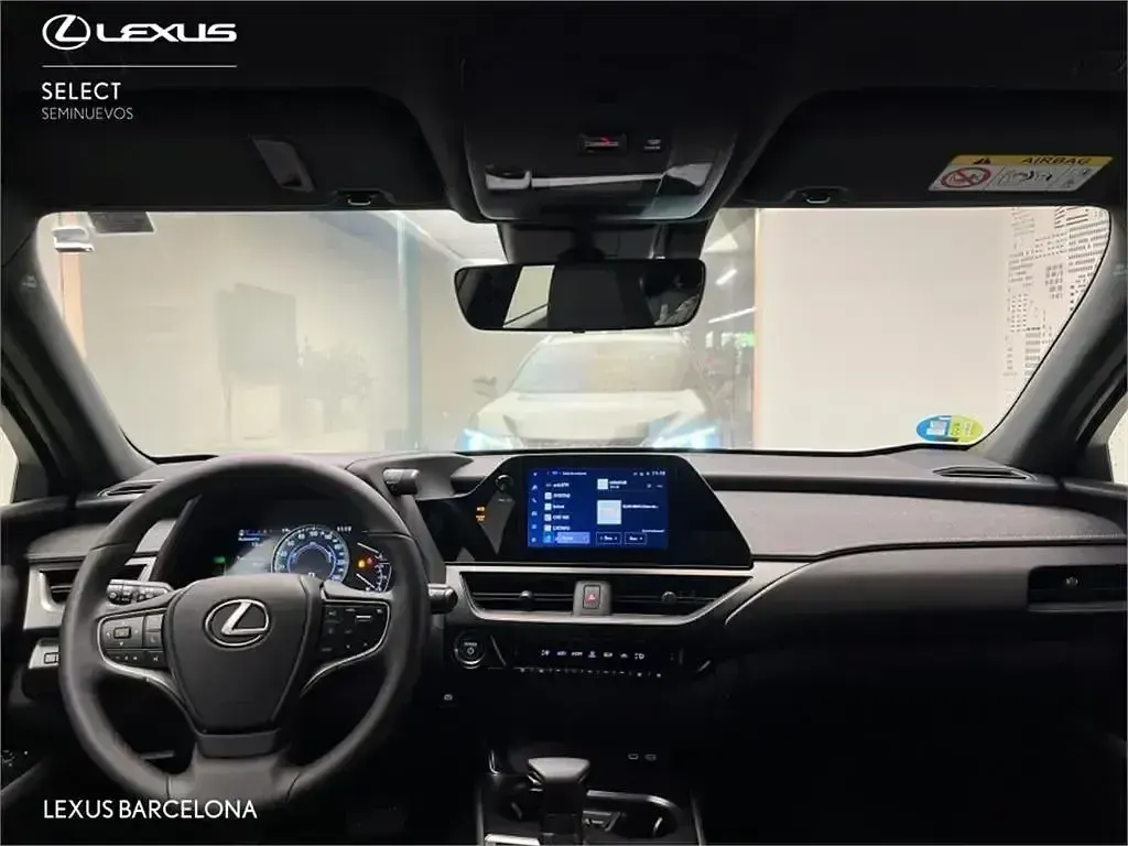 Usado Lexus UX 250h Business Edition 184 CV (135 kW) 2022 Otro SUV