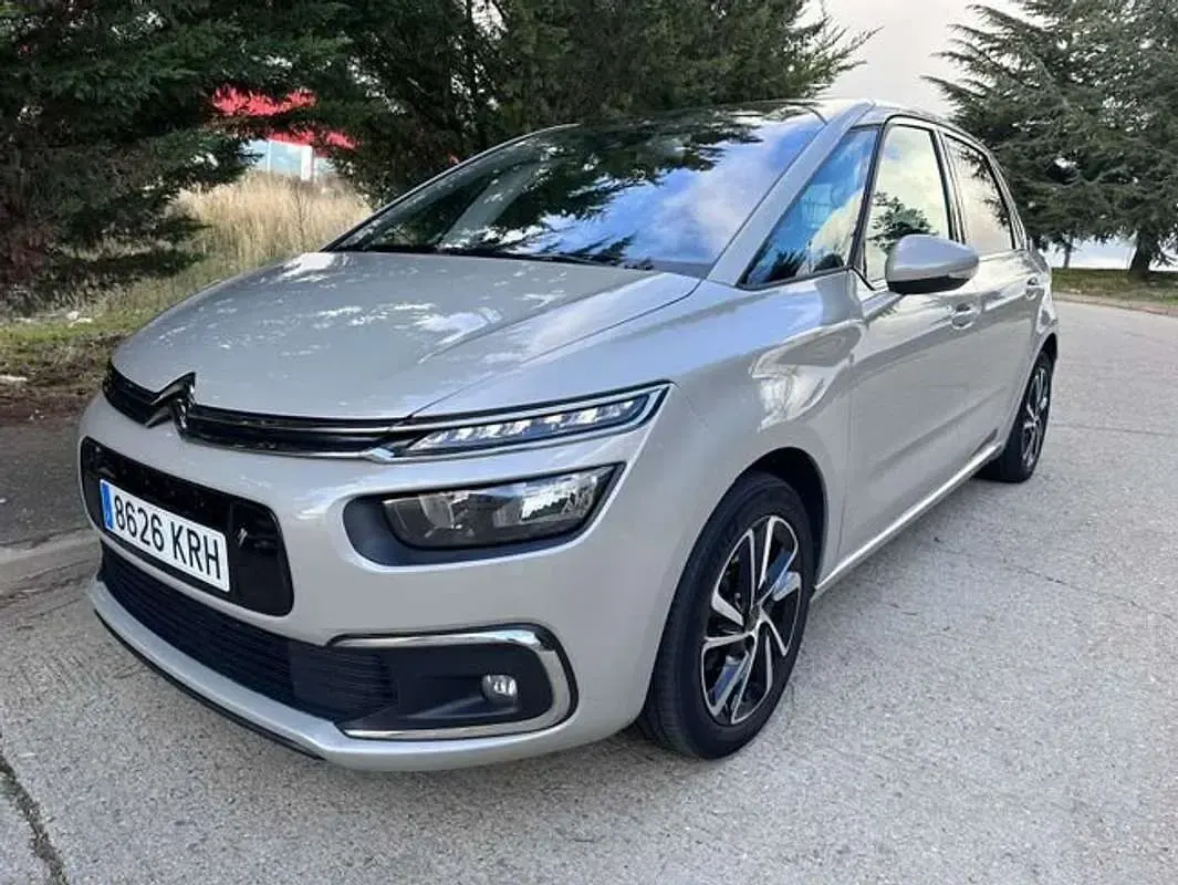 Usado Citroën C4 131 CV (96 kW) 2019 Beige Monovolumen